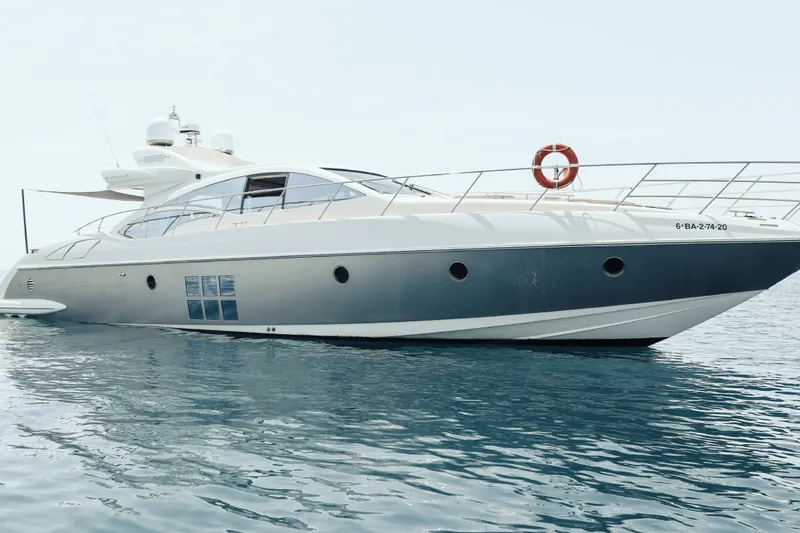 azimut-68s-mieten-mallorca