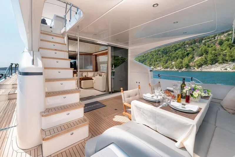 princess-68-solarium-mallorca