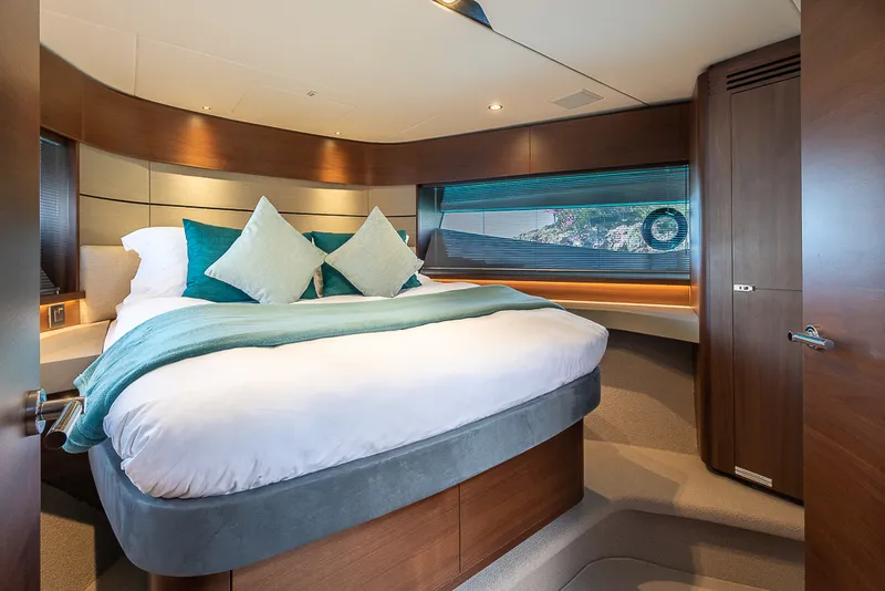 princess-s60-mastercabin-mallorca
