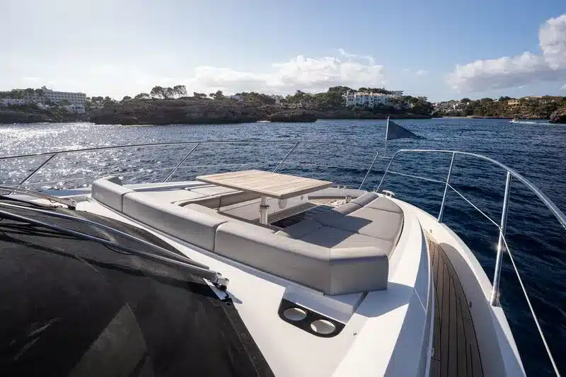 sunseeker-52-front-deck-mallorca